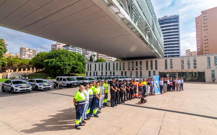 El Ayuntamiento de Benidorm testa un modelo de motocicleta eléctrica para incorporar a la Policía Local